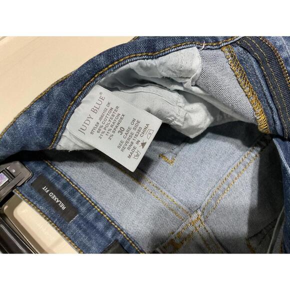 Judy Blue relaxed fit blue jeans size 30 - Picture 6 of 10